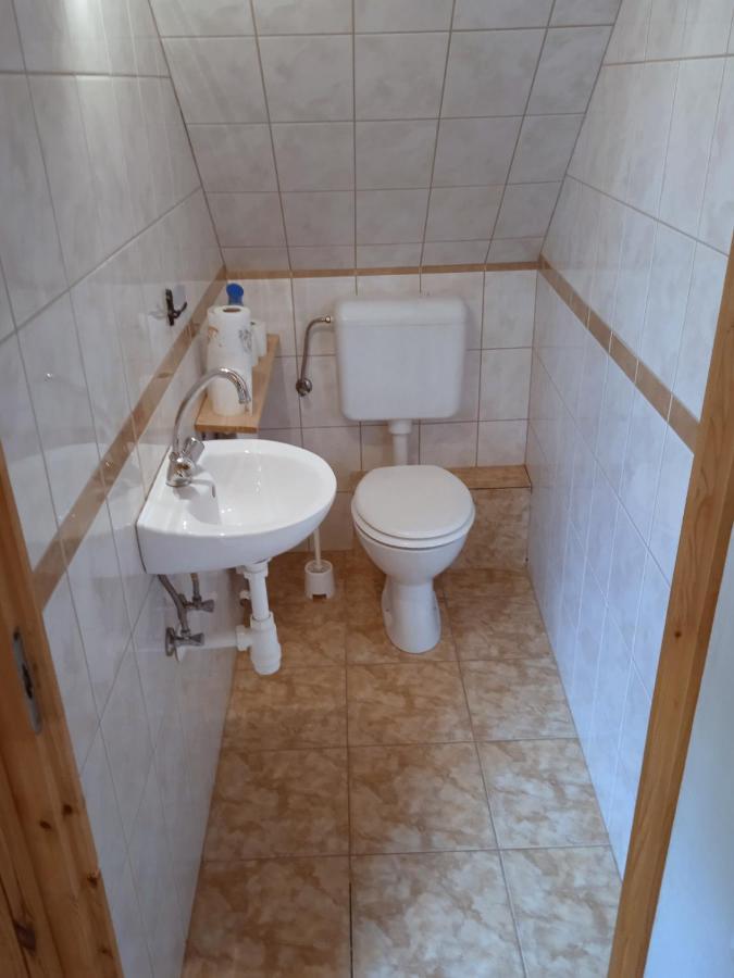Nagy-Magyarorszag Park Bed & Breakfast Isztimér Екстериор снимка