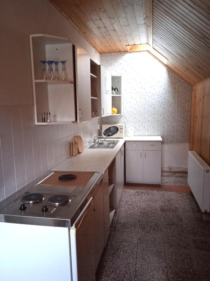 Nagy-Magyarorszag Park Bed & Breakfast Isztimér Екстериор снимка