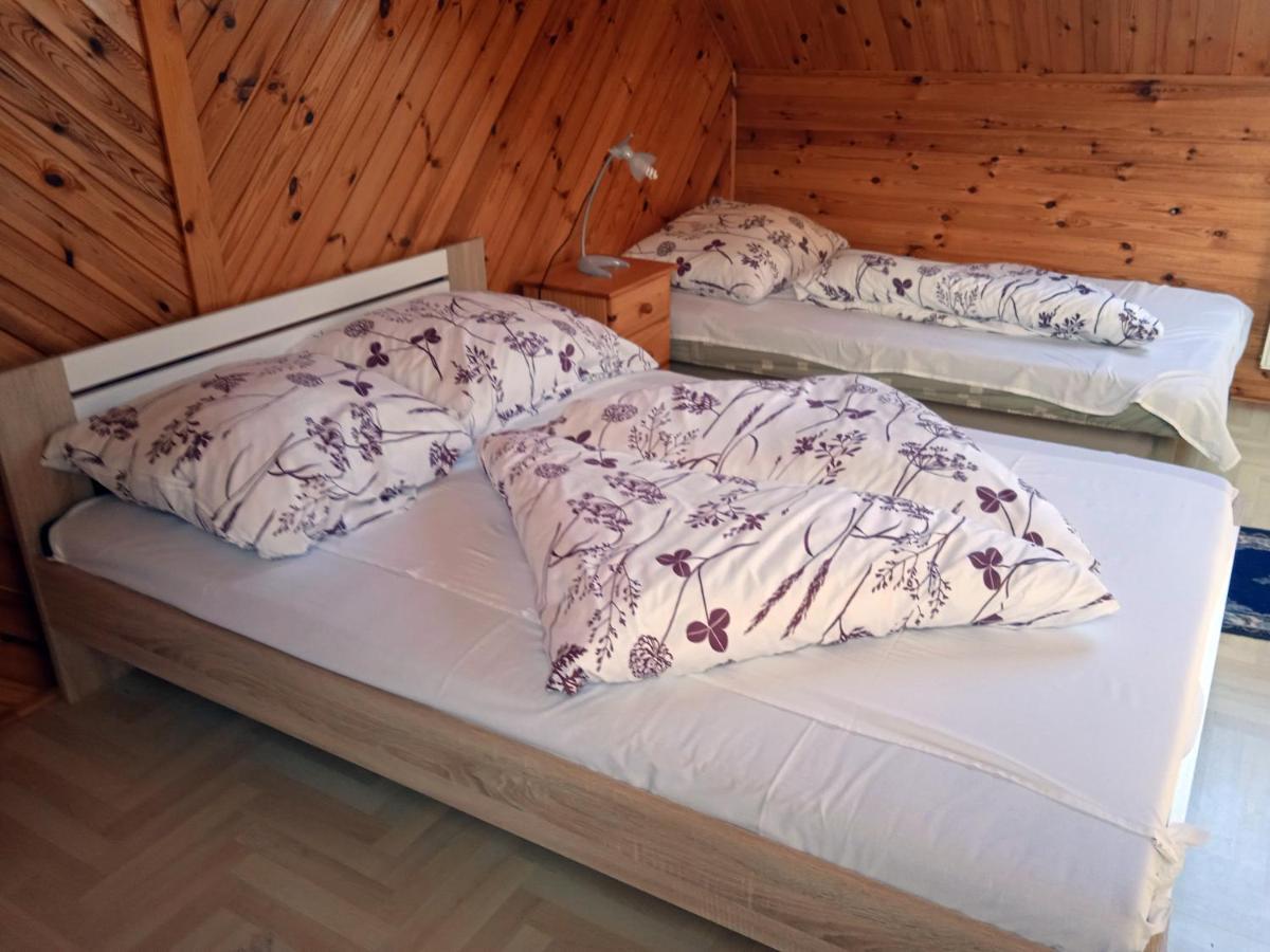Nagy-Magyarorszag Park Bed & Breakfast Isztimér Екстериор снимка